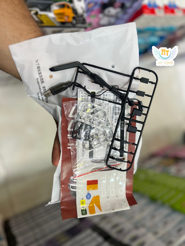 ماشین کنترلی آفرود حرفه ای تویوتا لندکروز سری 70 آیتم:MN82 شارژی