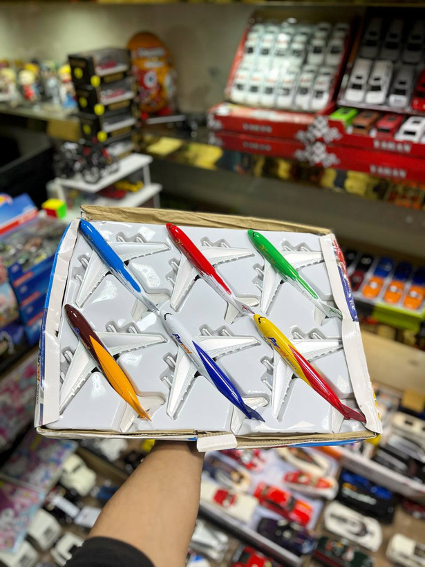 هواپیما مسافربری عقبکش و فلزی کد کالا 805